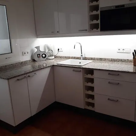 Apartment Magnifico Apartamento 3 Hab Con Piscina, 4mn De La Playa, Parking Y Wifi Sitges